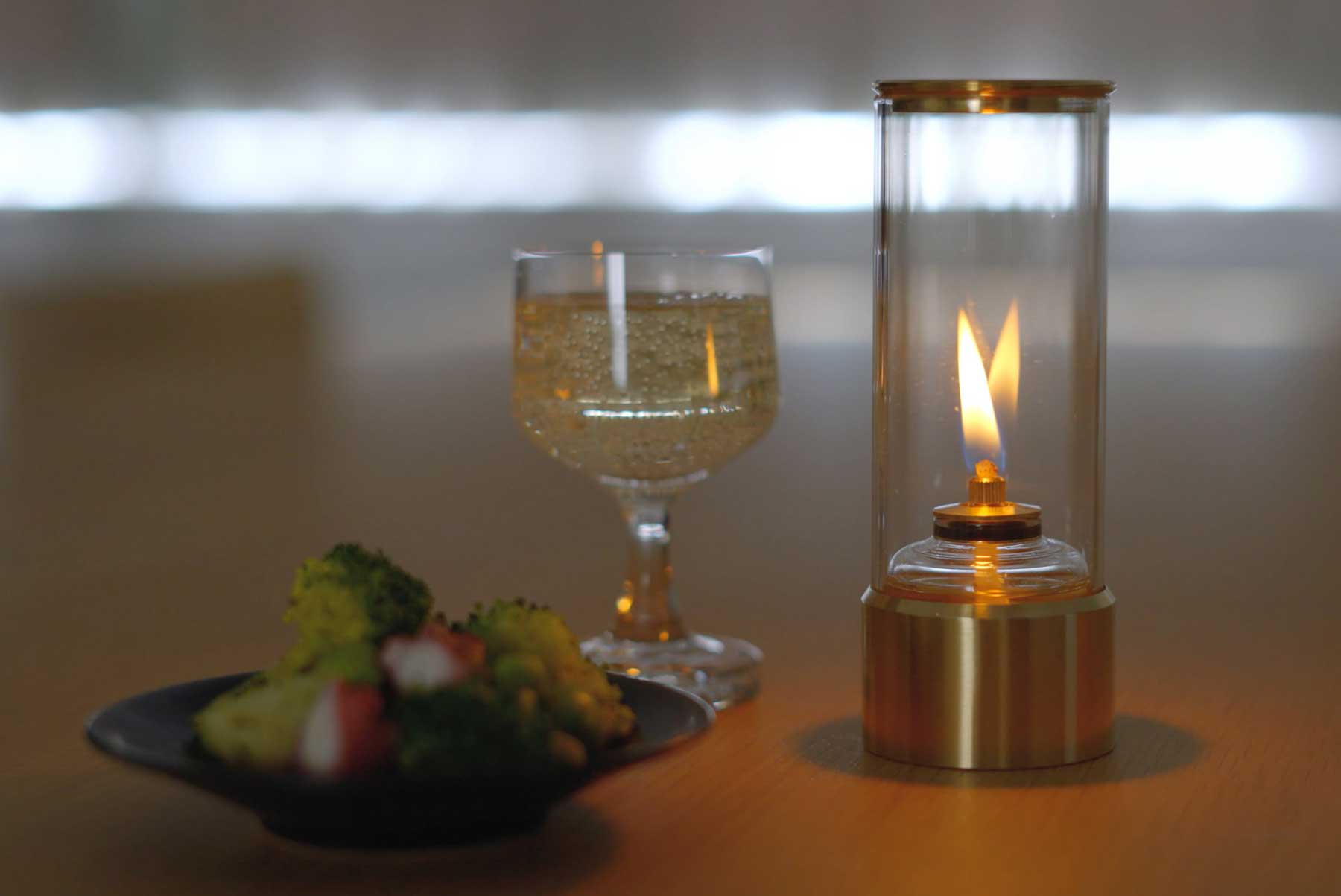 Dancing lamp long 1