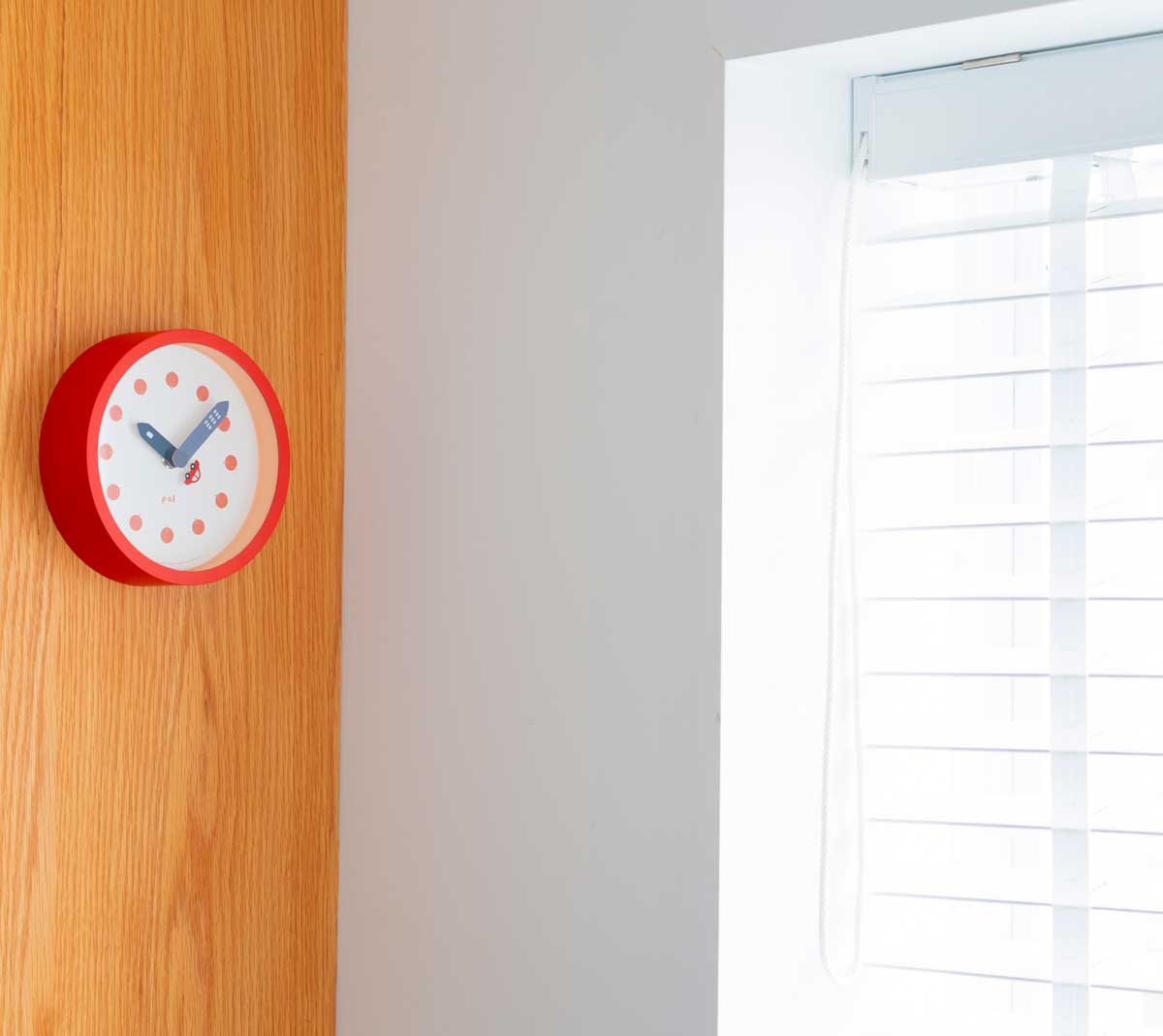 Pal clock 12 m