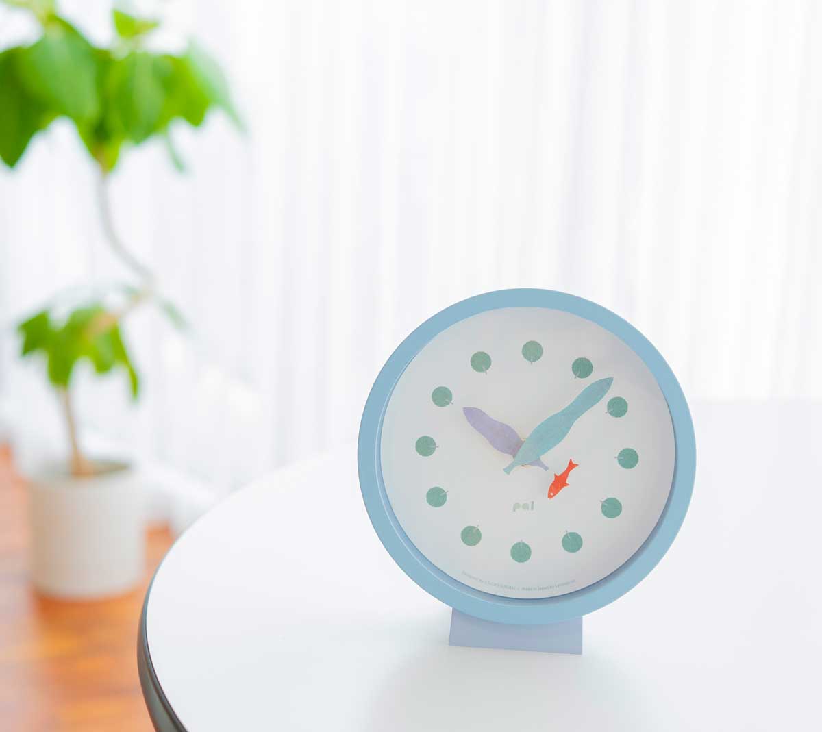 Pal clock 2 m