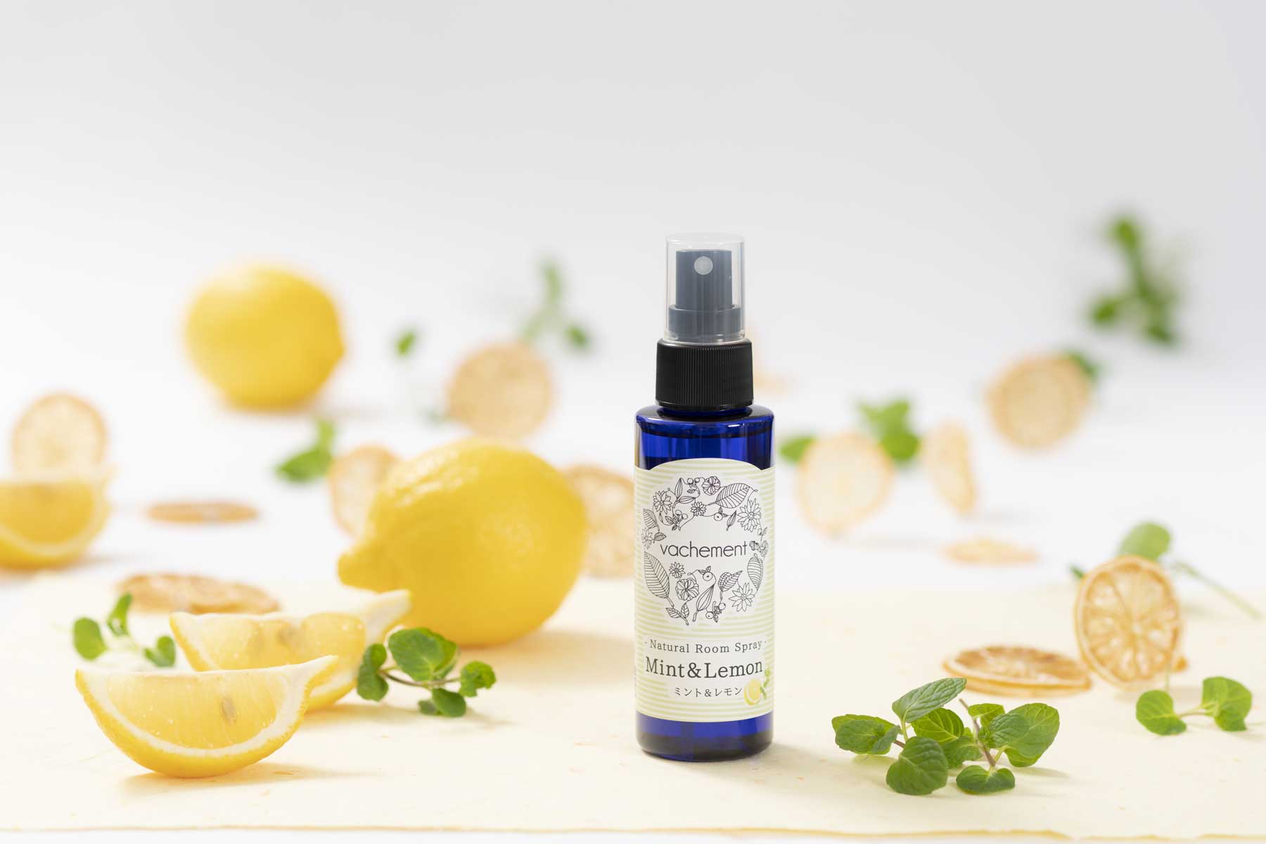 Vachement room spray feature01